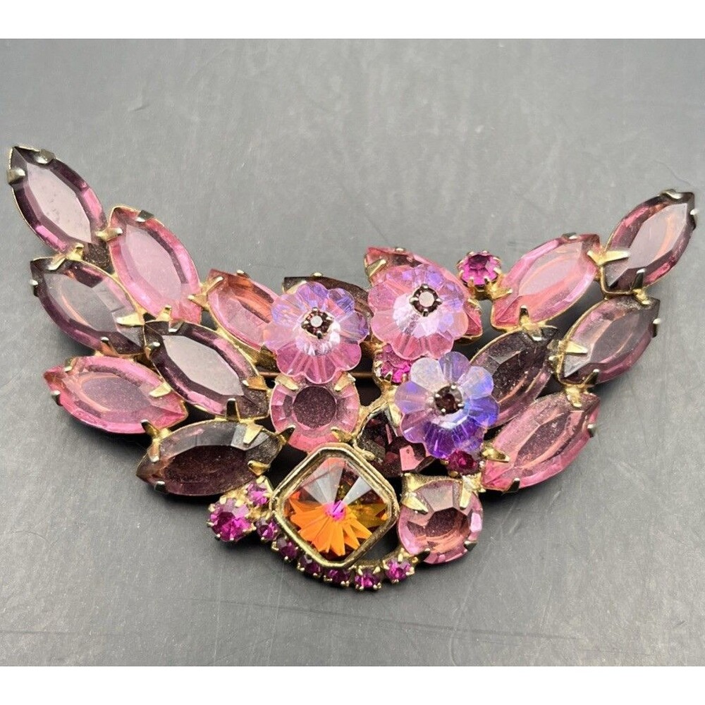 Juliana ? Margarita Flower Pink Rhinestone Brooch Pin Vitrail Purple Vintage